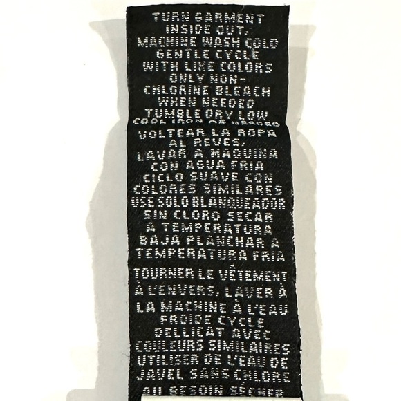 1822 Taylor Destructed Roll Cuff Cropped Skinny Jeans - Picture 7 of 7